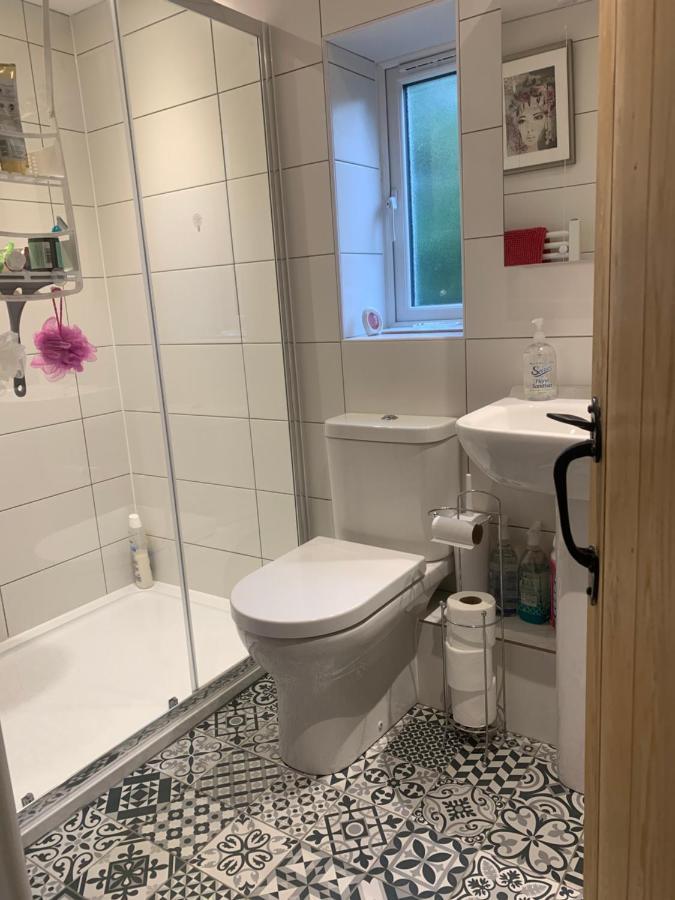 Sunshine Cottage Studley  Экстерьер фото