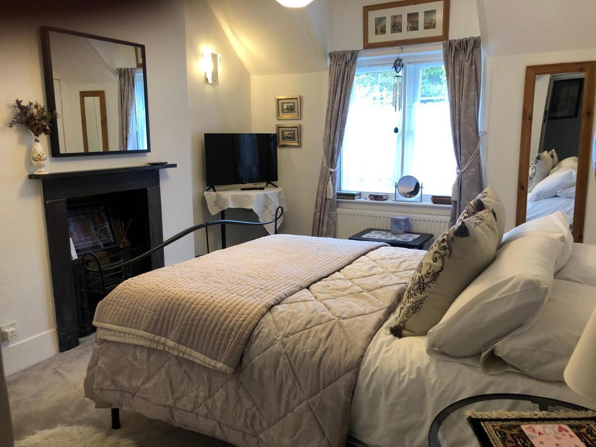 Sunshine Cottage Studley  Экстерьер фото