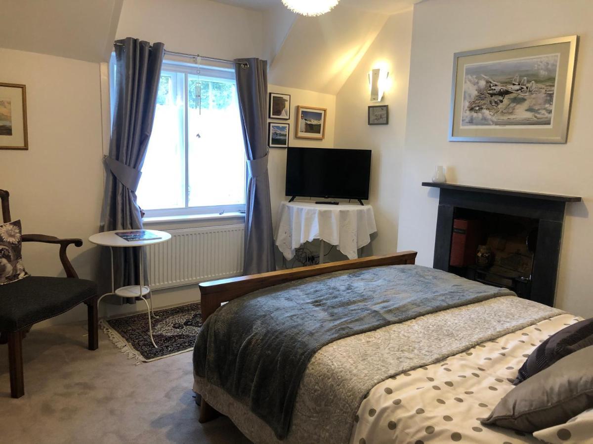 Sunshine Cottage Studley  Экстерьер фото